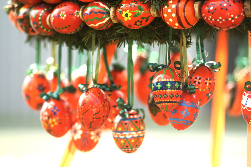 lantern, Easter Eggs, colored eggs, watercolour, colored, day, Painted, naive, creativity, holiday, easter decorations, easter egg, craft, colorful eggs