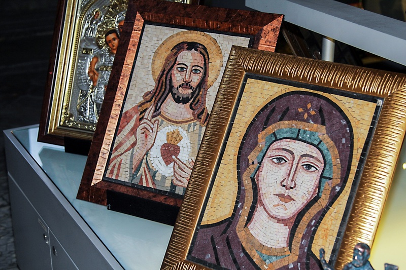 no people, art and craft, icon, female likeness, belief, male likeness, creativity, human representation, hagia sofia, religion, istanbul, low angle view
