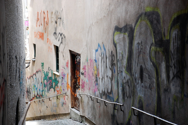 creativity, wall, close-up, multi colored, spray paint, art, 2K, building, grunge, modern, colorful, graffiti, artistic, munich, architecture, text, destruction