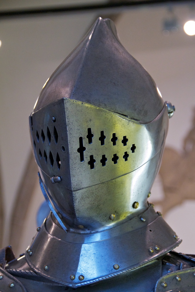 focus on foreground, knight - Person, national museum, armor, indoors, silver colored, ritterruestung, helm, still life, nature, selective focus, munich