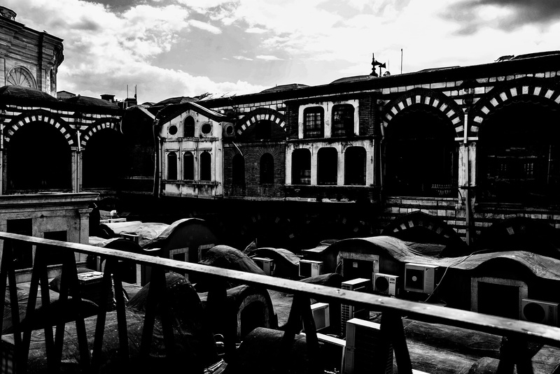 arch, city, day, grand bazaar, hanlar, chair, railing, 2K, no people, building exterior, bridge - man made structure, connection, istanbul, outdoors, built structure