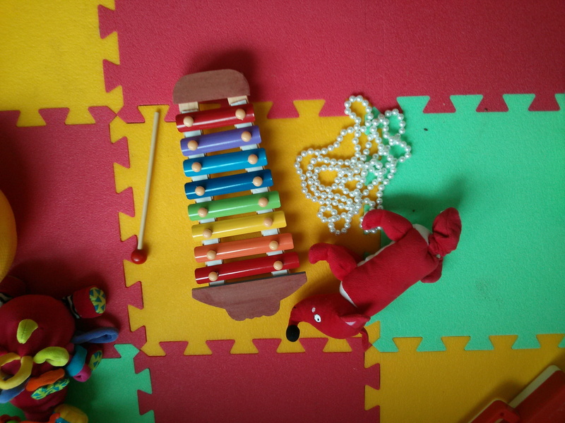 mat, choice, paper, celebration, indoors, children, fox, Toy, box, no people, fun, large group of objects, creativity, Play, art and craft, doll, table