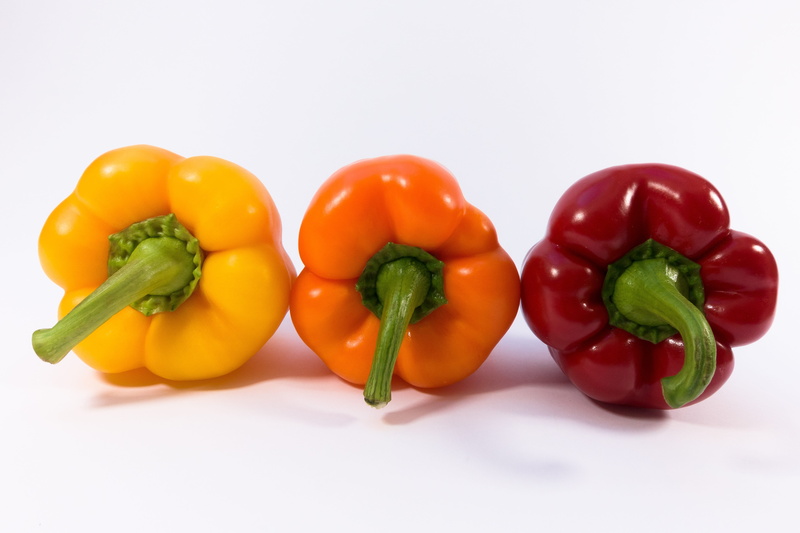 small group of objects, vegetable, freshness, yellow bell pepper, multi colored, pepper, pepper - Vegetable, 5K, green Color, sweet food, choice, bell