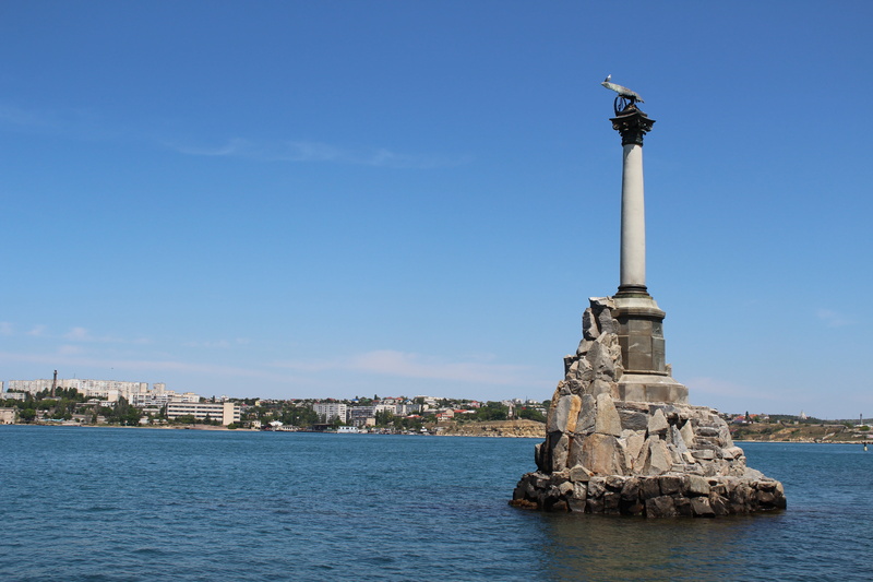 blue, building exterior, water, beach, nature, crimea, city, port, architecture, building, 5K, statue, art and craft, travel, sculpture, memorial, outdoors