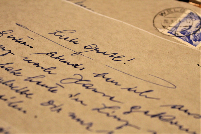 selective focus, 4K, envelope, old paper, send, printer, post, stamp, postage stamp, indoors, antique, old, brown, handwriting, love, correspondence, close-up