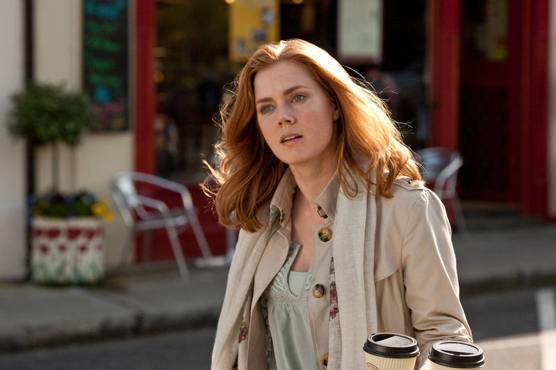 young women, contemplation, hairstyle, 2K, celebrity, beauty, city, blond hair, hair, street, standing, one person, portrait, Amy Adams, lifestyles, long hair
