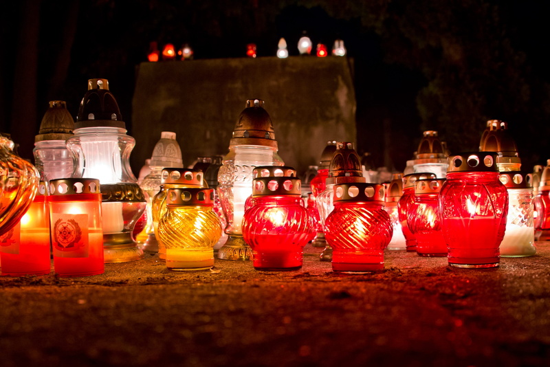 tea light, container, death, red, the tomb of, heat - temperature, fire, lantern, choice, flame, fire - natural phenomenon, christmas, Bereavement, all saints  day