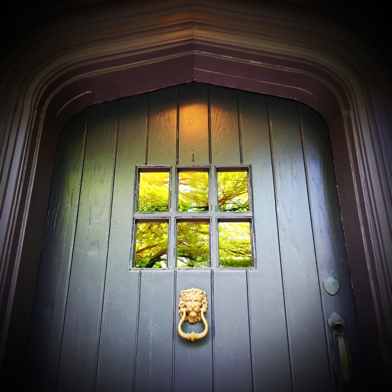 metal, shadow, house, angle, building, door, old, wood, lock, wall - building feature, brown, security, window, brass, day, texture, ornate, wood - material