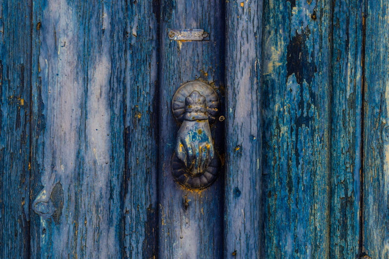 entrance, rusty, old door, gate, metal, door Knocker, old, knocker, weathered, day, cyprus, avgorou, backgrounds, outdoors, architecture, closed, no people
