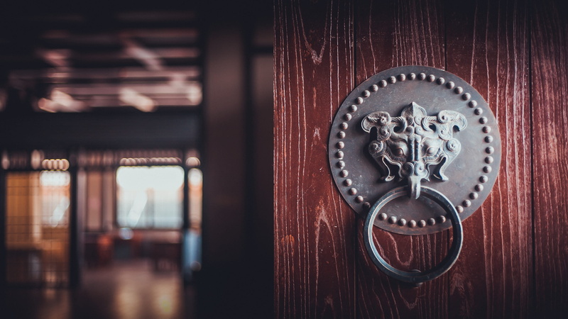 2K, security, lock, china, antique, metal, focus on foreground, circle, close-up, handle, safety, keyhole, design, entrance, door, history, door knocker