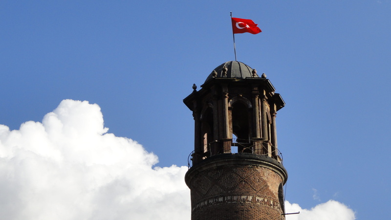 Castle, patriotism, 4K, built structure, red, nature, sky, cloud - sky, building, spire, architecture, tower, building exterior, erzurum castle, history