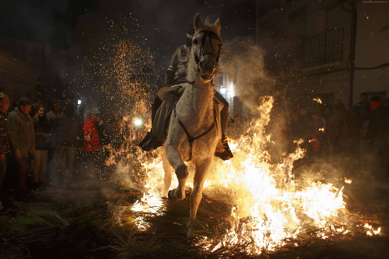festival, 2K, Vikings, torchlight procession, Scotland, Up-Helly-Аa, fire, event