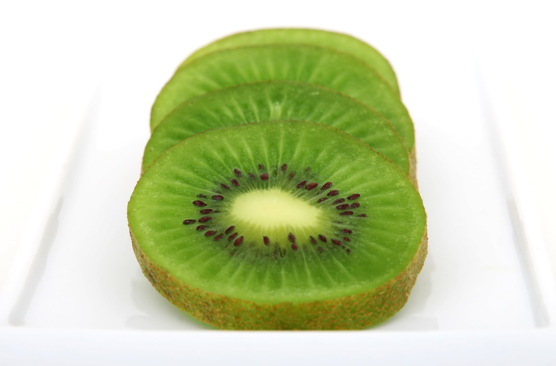 summer, freshness, fitness, peel, nutrients, kiwi, colourful, life, studio shot, over, still, ripe, food and drink, kiwi - Fruit, natural, gourmet, rind