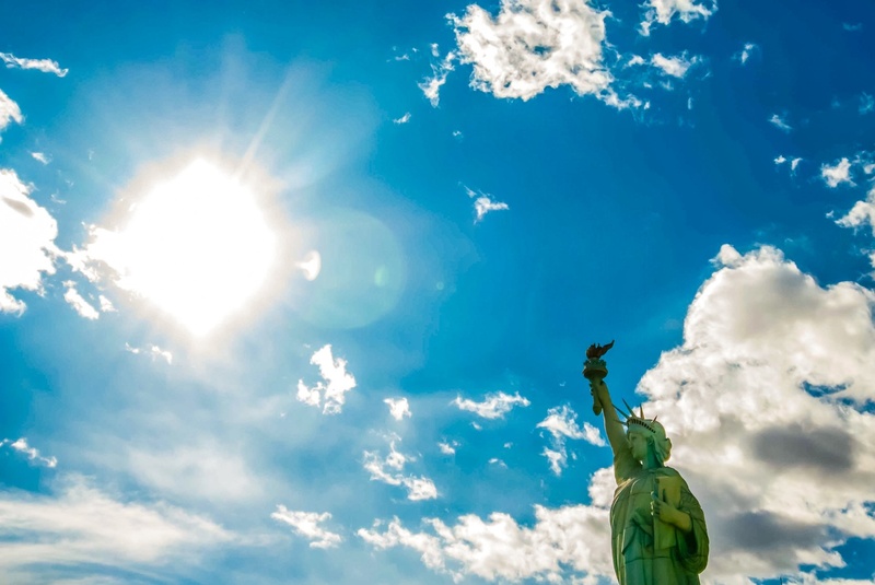 blue, liberties, sunbeam, art and craft, no people, 1080P, outdoors, sculpture, america, sunlight, freedom, famous Place, human representation, patriotic