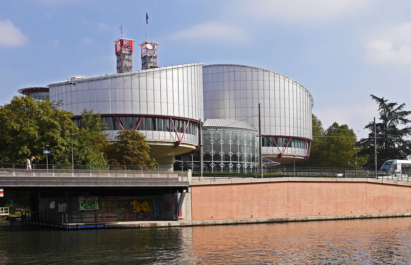 court, plant, france, nature, reflection, politics and government, eur ready, illbogen, building exterior, sky, ill, government, places of interest, tree