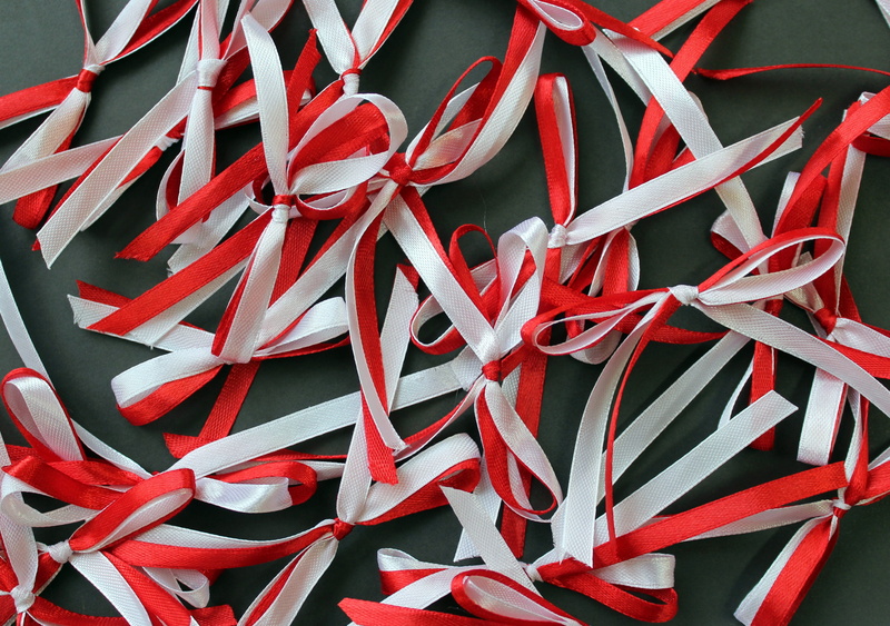 homeland, abundance, art and craft, the ribbon, independence day, 4K, large group of objects, indoors, creativity, white color, 11 nov, symbol, craft