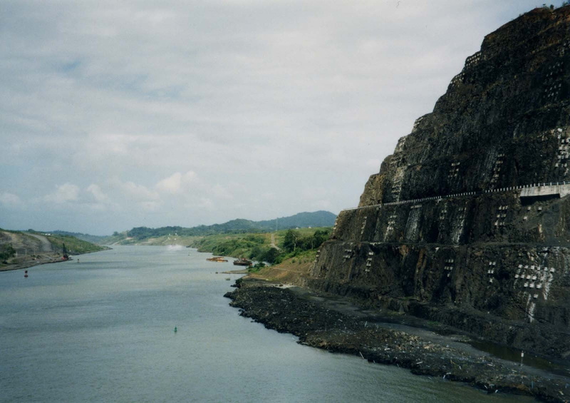 720P, brown, nature, rock, Panama, architecture, travel, beauty in nature, mountain, building, cloud - sky, water, river, concrete, tranquil scene, no people