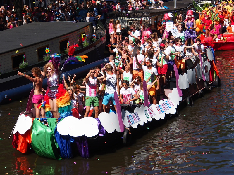 4K, outdoors, consumerism, retail, day, demonstration, high angle view, gay pride, boat, leisure activity, group of people, sale, holland, choice, for sale