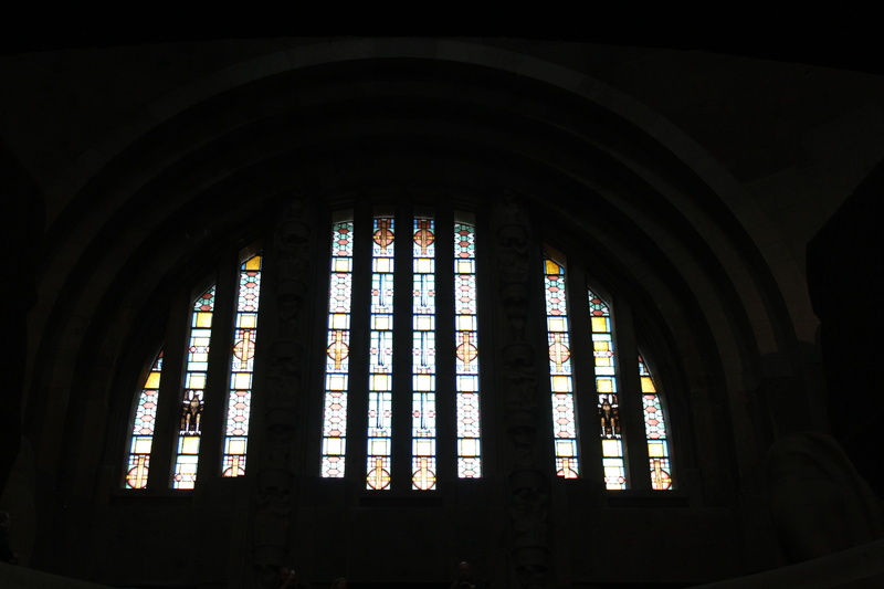 spirituality, arch, glass - material, window, ornate, building, day, low angle view, belief, religion, indoors, dark, stained glass, abbey, völkerschlachtdenkmal