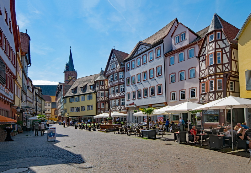 building, large group of people, day, cafe, Germany, crowd, built structure, city life, table, nature, europe, the market square building, group of people