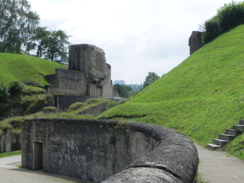 nature, building exterior, travel, ancient, sky, architecture, plant, no people, tree, grass, ruined, trier, travel destinations, old, ancient civilization