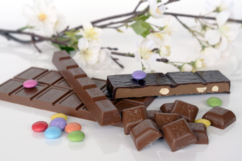 no people, nibble, colorful, delicious, gourmet, dessert, unhealthy eating, indoors, ragusa, 4K, sweet, food, candy, plant, bars, milk, smarties, chocolate