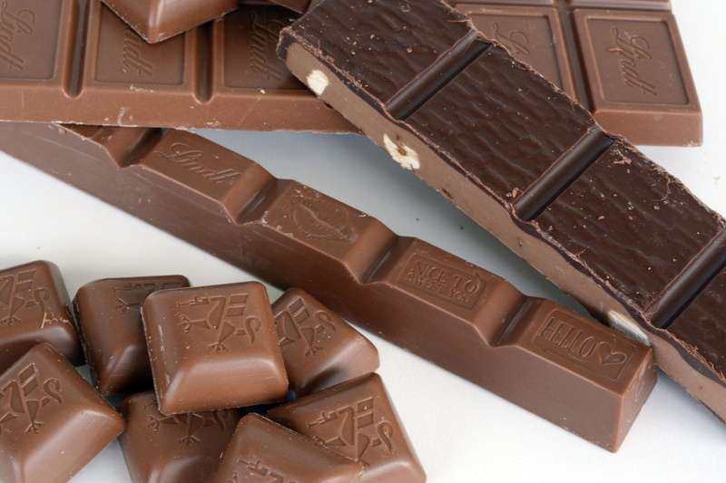 high angle view, versatile, Candy, chocolate, food, unhealthy eating, nibble, switzerland, nutrition, freshness, lindt chocolate, milk, sweet food, directly above