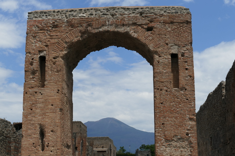 old, damaged, italy, stone wall, day, built structure, unesco world heritage, building exterior, roman, places of interest, 5K, brick, pompeii, ruined