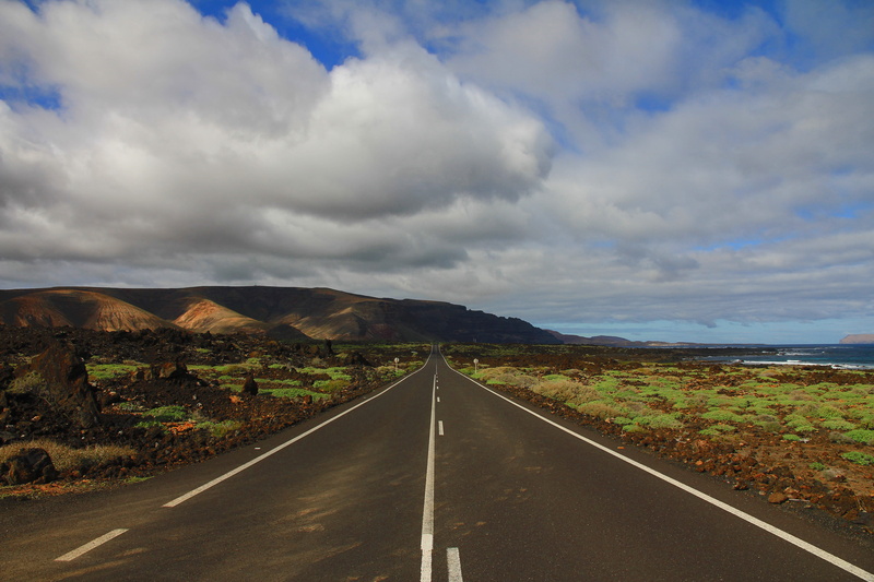 dividing line, asphalt, 5K, outdoors, road marking, water, direction, cloud - sky, marking, body, grass, concrete, tranquil scene, beauty in nature, no people