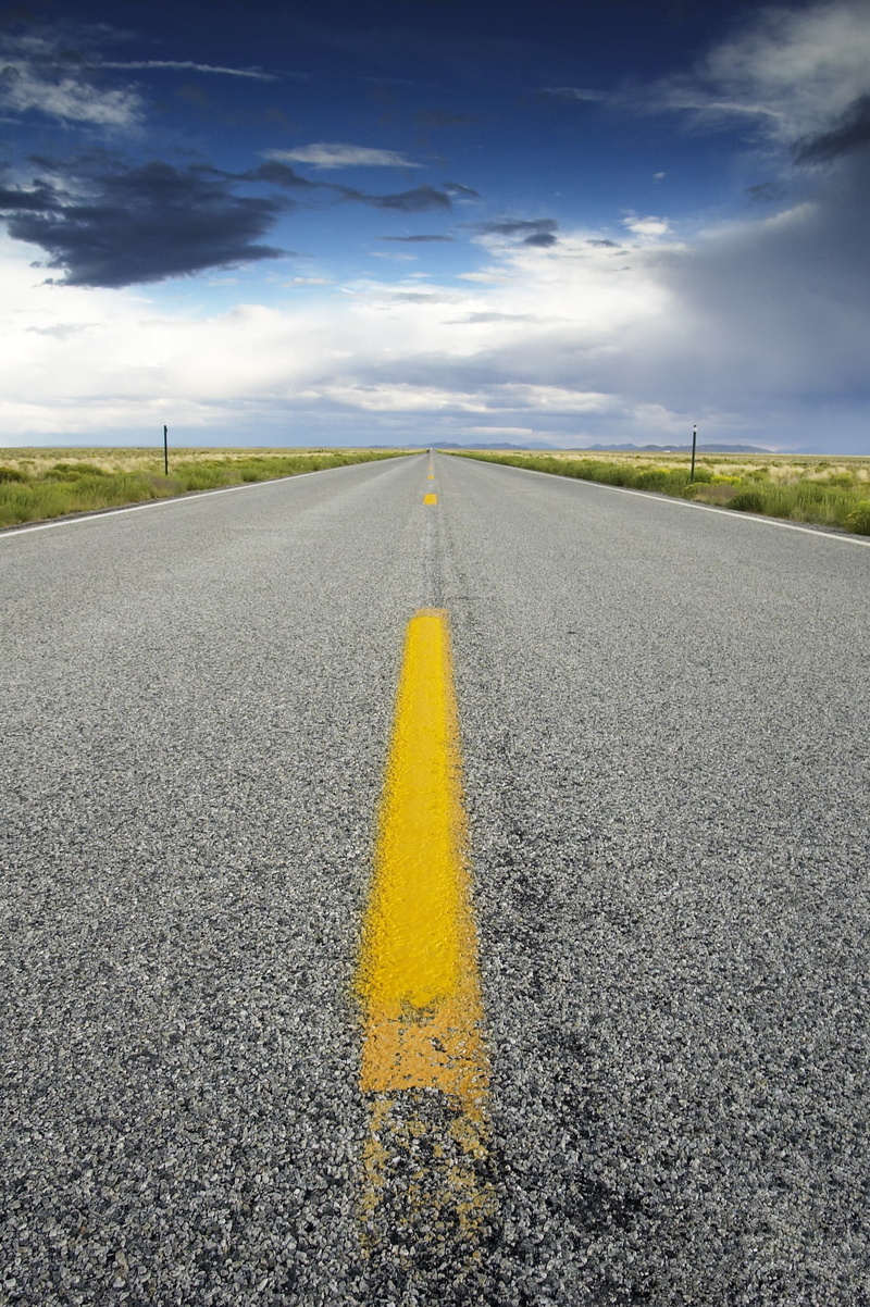 empty, travel, yellow, the way forward, dom, sky, street, highway, straight, destination, way, sign, road marking, environment, marking, day, direction