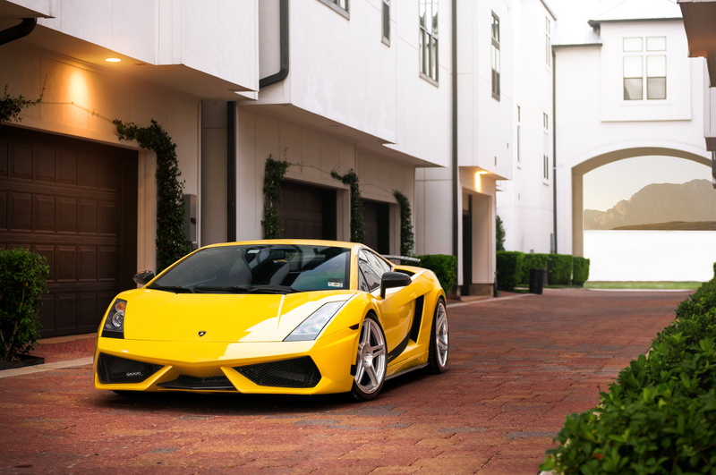 coupe, pavers, outdoors, murcielago, street, city, electric lamp, retro styled, residential district, building exterior, house, nature, Superleggera, garages