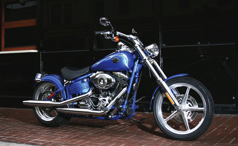 travel, Harley, stationary, Davidson, day, street, luxury, Harley Davidson, mode of transportation, architecture, no people, motorcycle, retro styled, motor vehicle