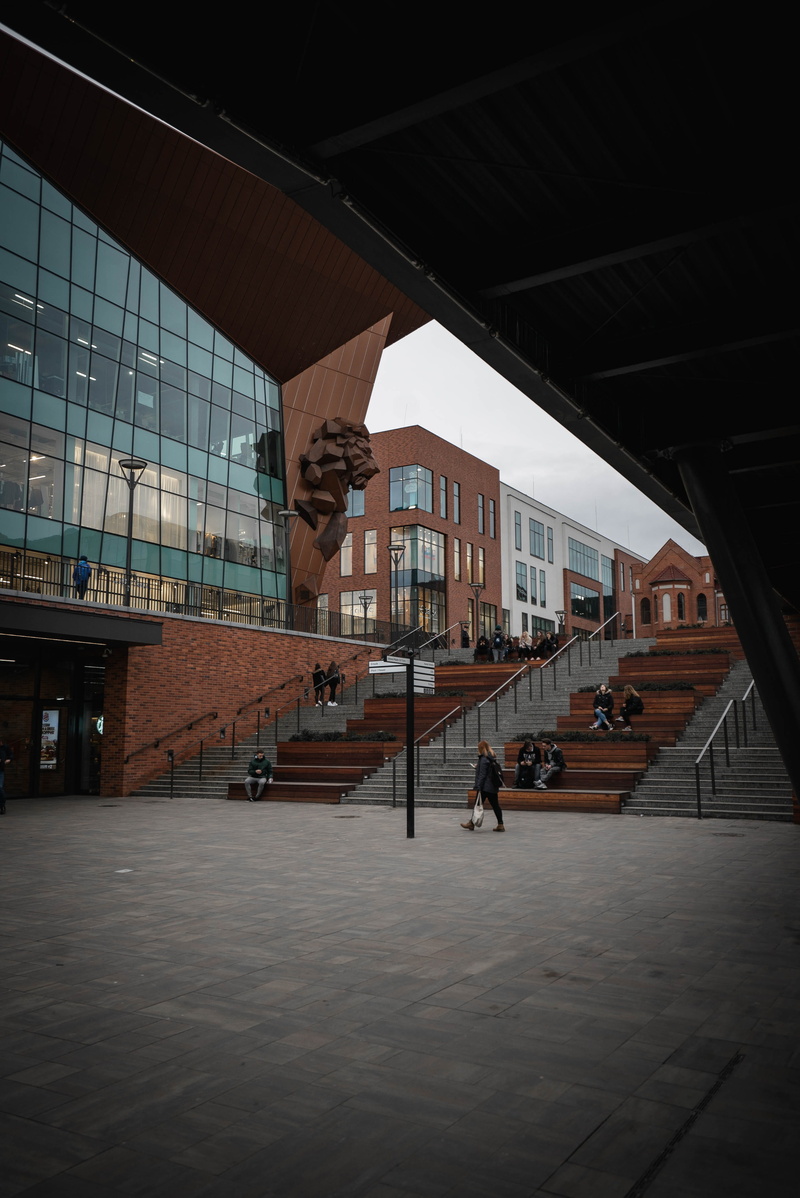 outdoors, 4K, person, building, banister, office building, stares, residential district, modern, incidental people, stairs, connection, urban, human, people