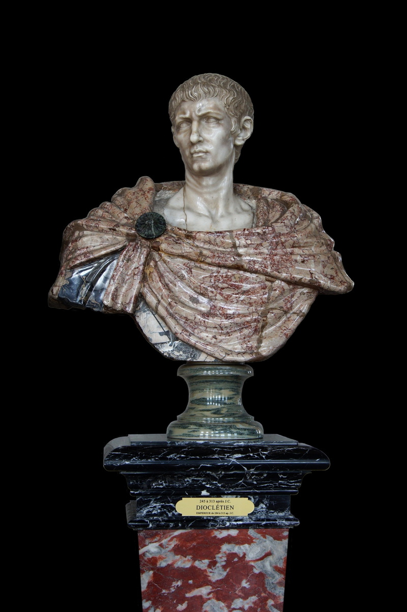 history, antique, aurelius diocletianus v, representation, old, black background, figurine, male likeness, indoors, diocletien, studio shot, bust, craft