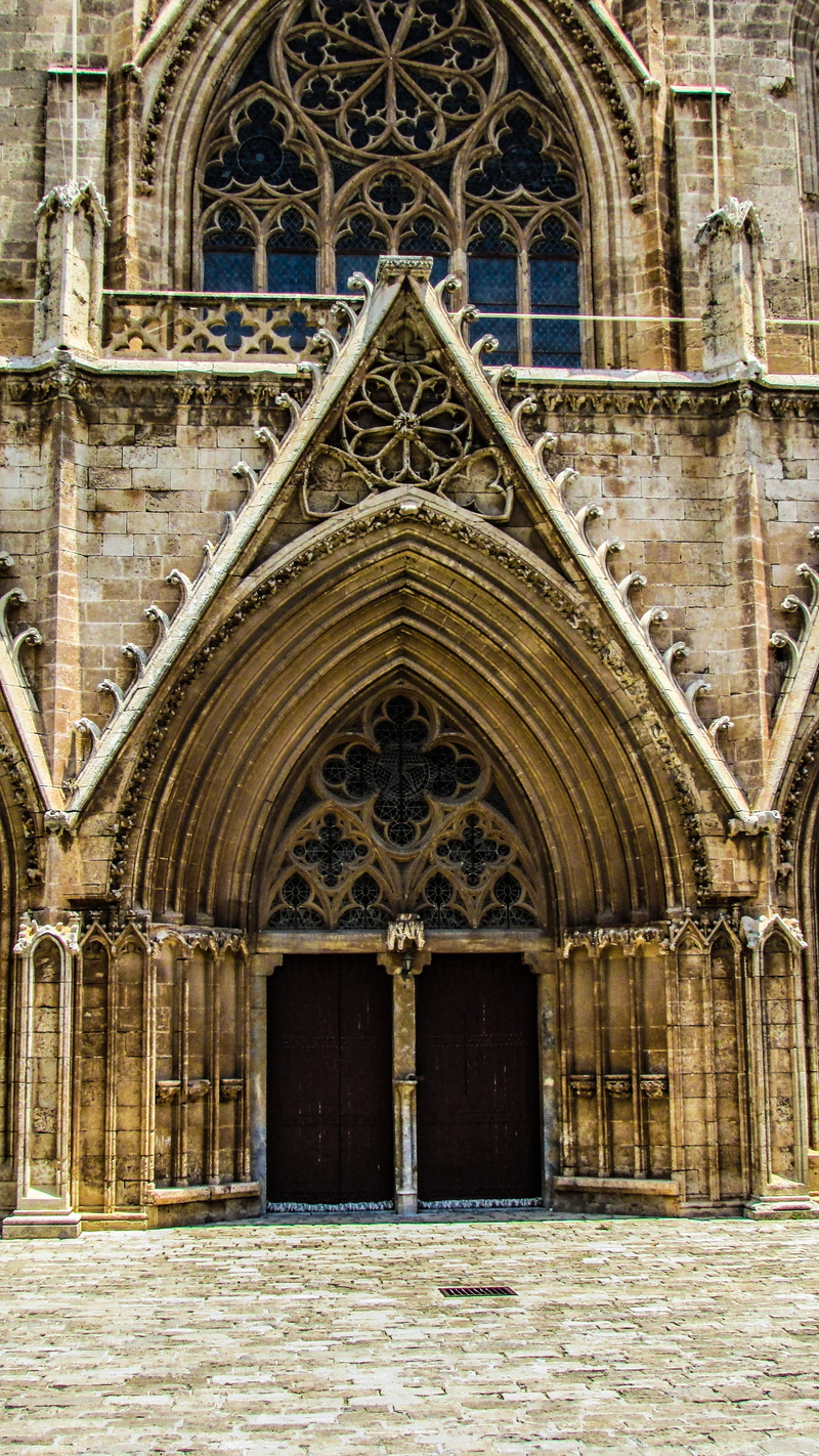 ornate, built structure, monument, gate, day, ayios nikolaos, door, arch, sightseeing, architecture, entrance, architectural column, 4K, history, cathedral