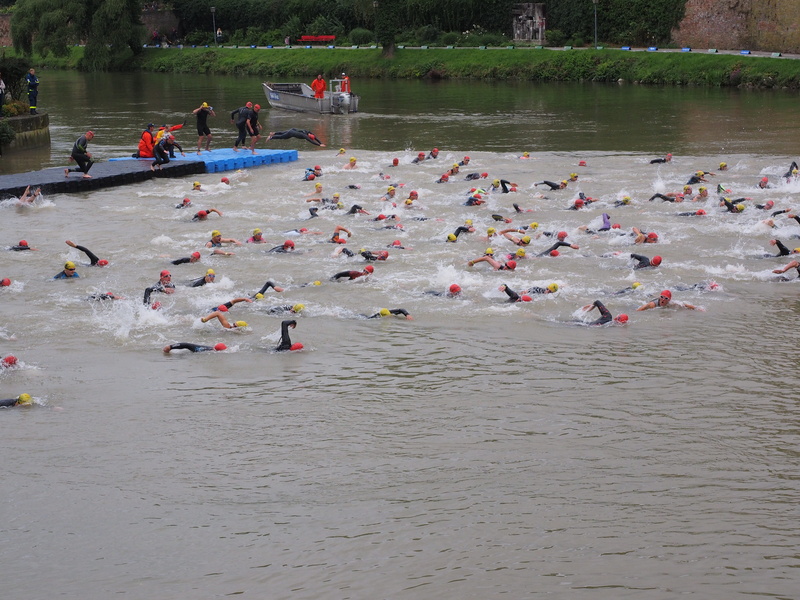 ulm, day, swim stroke, swimmer, large group of people, sport, people, adult, 4K, track and field athletes, lifestyles, group of people, real people, waterfront