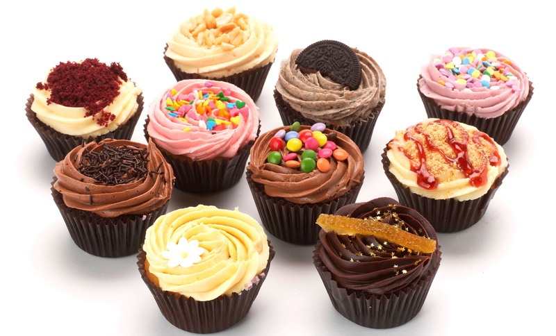 sweet, brown, white Background, no People, 5K, studio shot, snack, cake, variation, food And Drink, cream, indulgence, close-up, still life, sprinkles