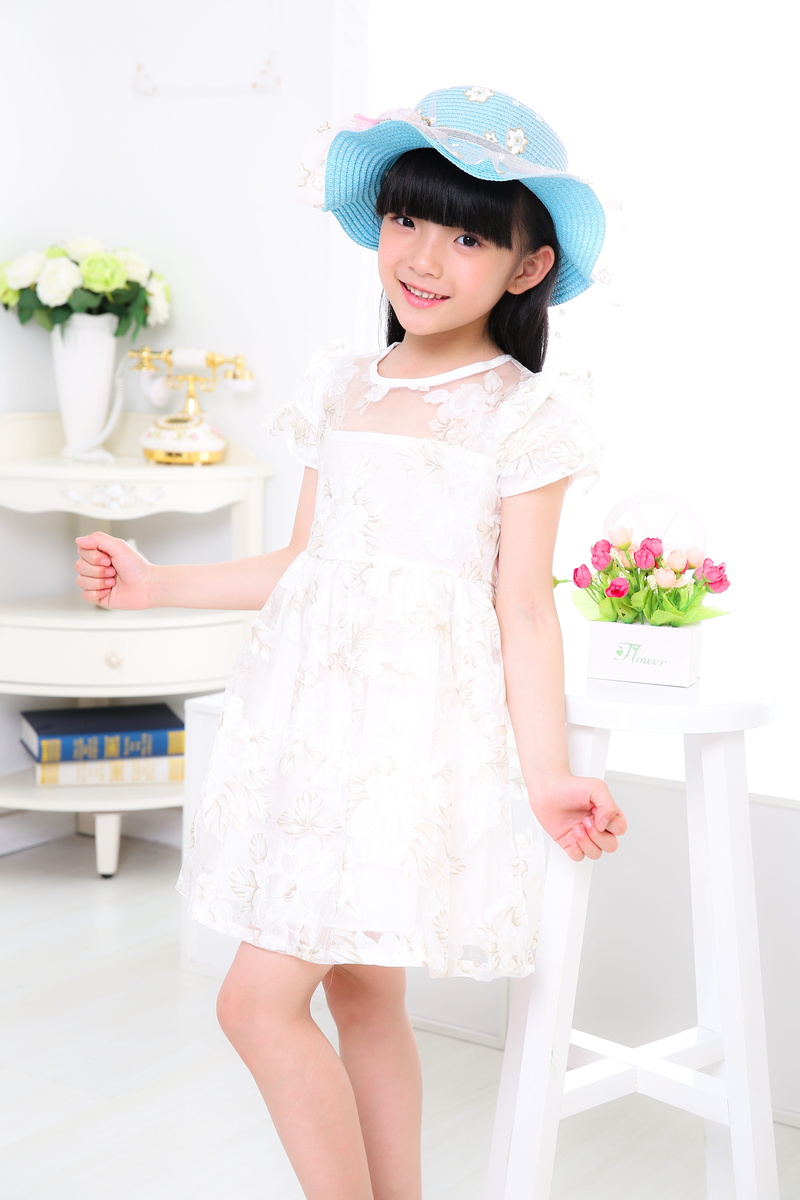 clothing, white dress, bid, flowering plant, small, Portrait, standing, cheerful, asia, cute, leisure activity, 5K, fashion, beautiful woman, smiling
