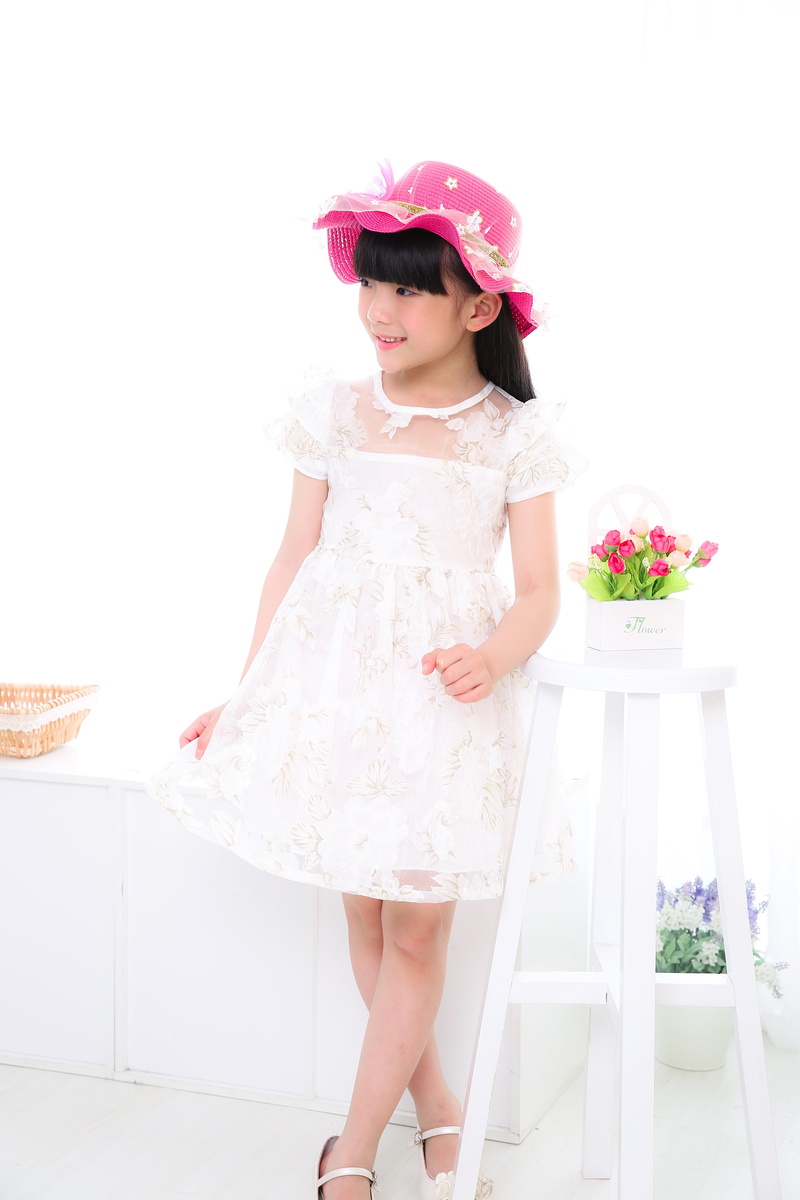 beautiful woman, front view, asia, one person, white dress, flower, flowering plant, bouquet, portrait, standing, young women, women, hat, plant, fashion