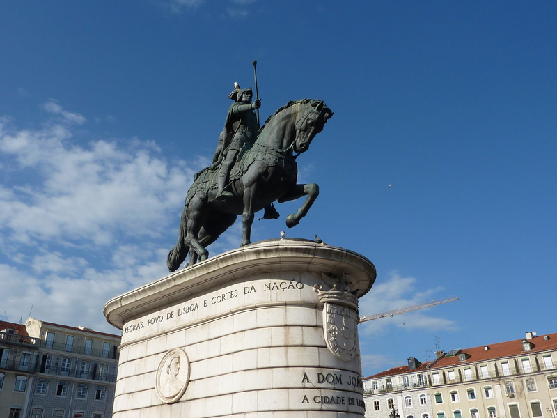 nature, lisbon, no people, the past, representation, art and craft, king - royal person, male likeness, landmark, history, travel, low angle view, sky
