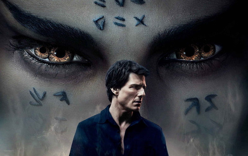 looking, 2K, adult, indoors, young adult, tom cruise, gothic style, one person, headshot, demon - fictional character, movies, depression - sadness, emotion