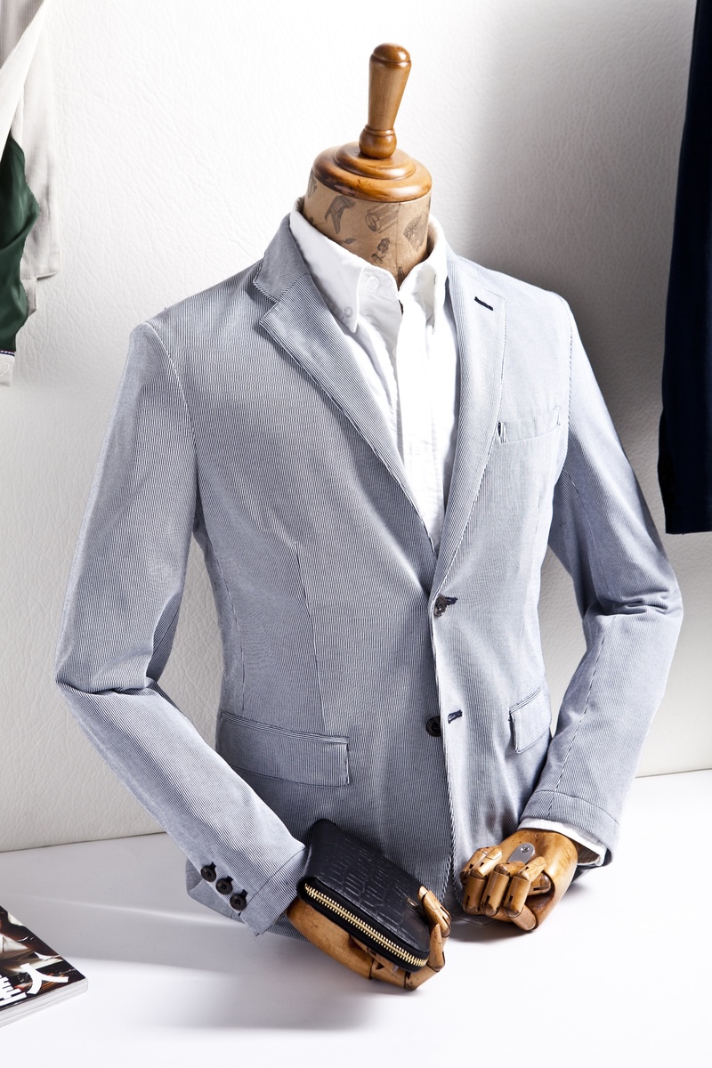 magazine, picture album, consumerism, business, well-dressed, luxury, menswear, economy, currency, temperament, clothing, 2K, stripes, blue, finance, necktie