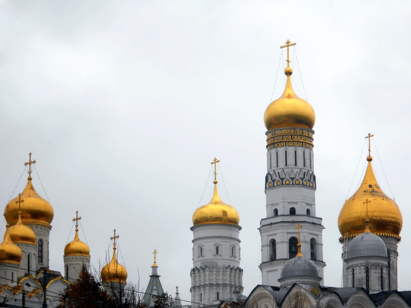 cathedral, church, red, tourism, nature, built structure, location, travel destinations, russian, fairytale, belief, no people, culture, famous, building
