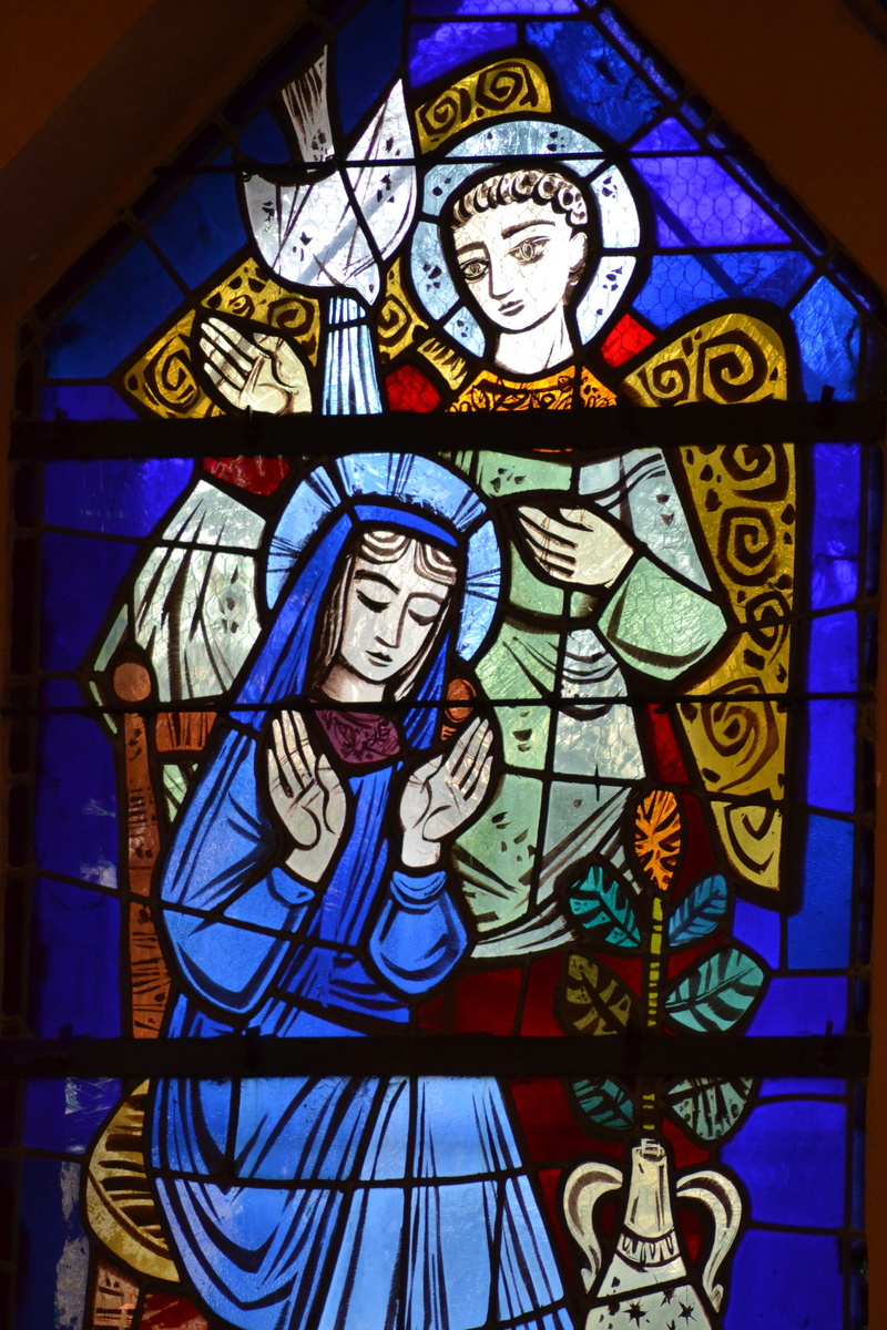 stained glass, glass - material, art and craft, representation, belief, 2K, chapel, woman, spiritual, window, human representation, pattern, annunciation