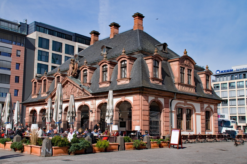 travel destinations, building exterior, frankfurt am main germany, window, old building, the past, building, architecture, city life, culture, arch, no people