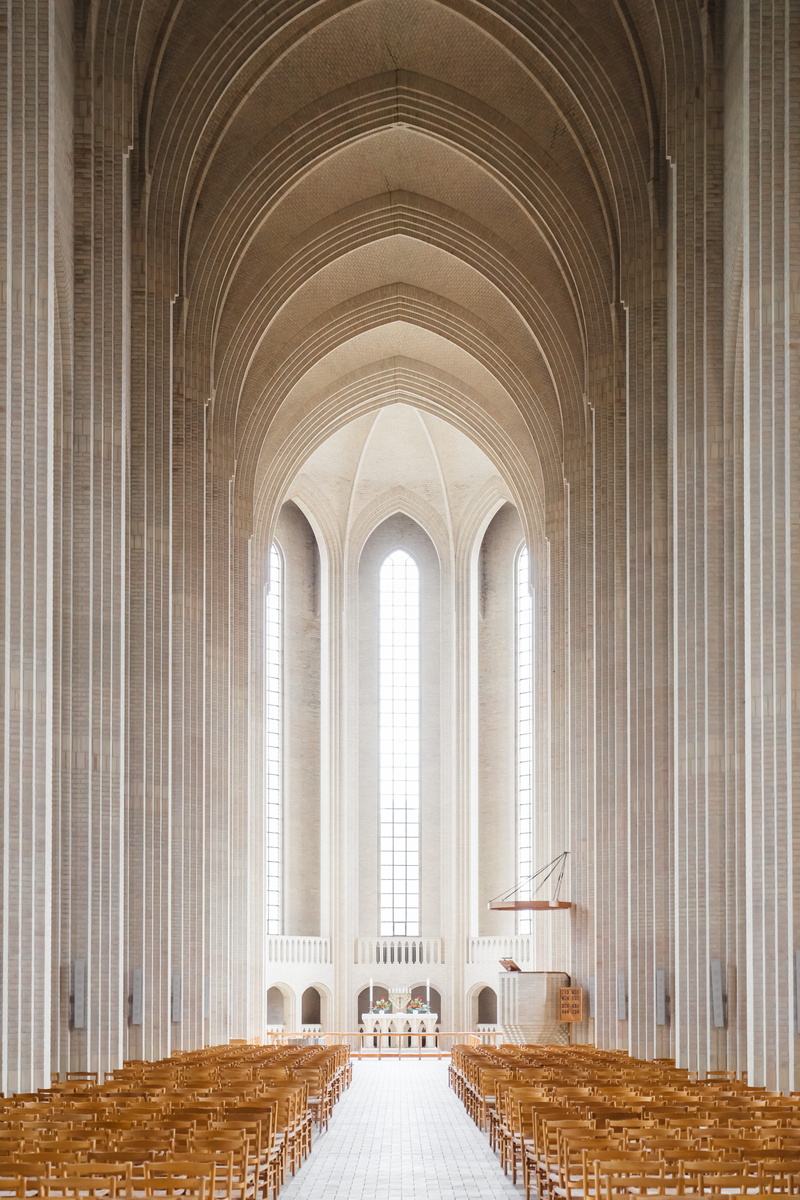 interior, the way forward, direction, place of worship, built structure, religiou, arch, white, 4K, chapel, architecture, spirituality, aisle, architectural column