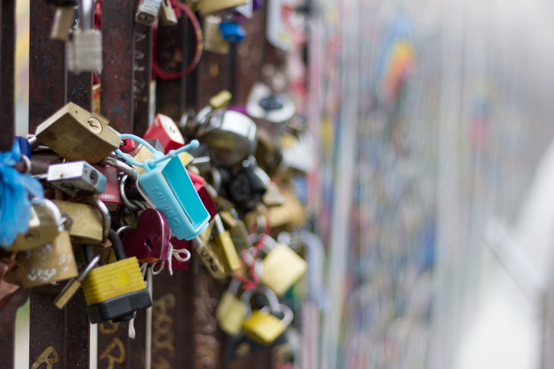 helmet, outdoors, security, germany, no people, gate, love, protection, apparel, focus on foreground, abundance, communication, focus, padlock, shop, emotion