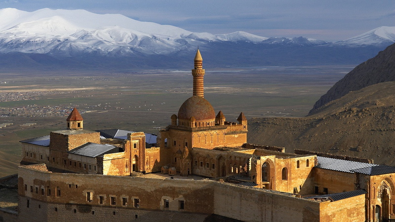 1080P, Ishak Pasha Palace, Palaces