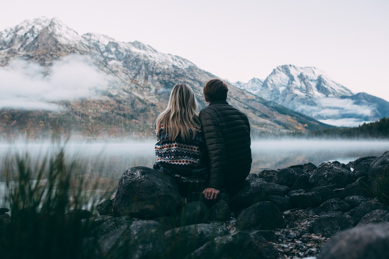 girl, bubble, men, stones, black, 1080P, guy, jacket, morning, mountains, lake, s
