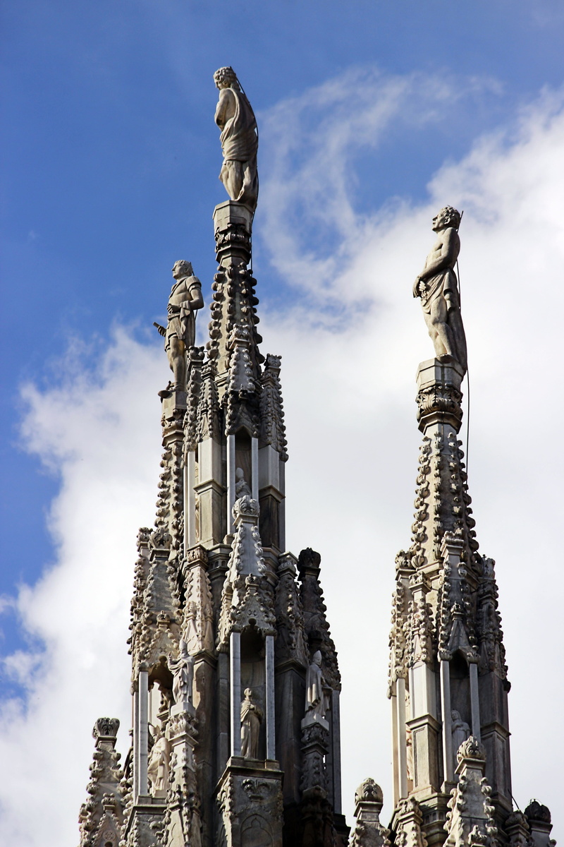 travel, representation, sculpture, church, cathedral, sky, building, cloud - sky, religion, travel destinations, gothic, architectural column, low angle view